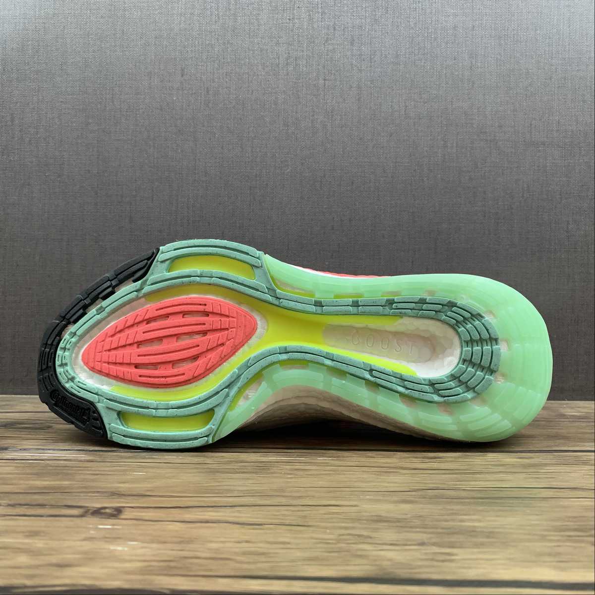 Adidas Ultraboost 22