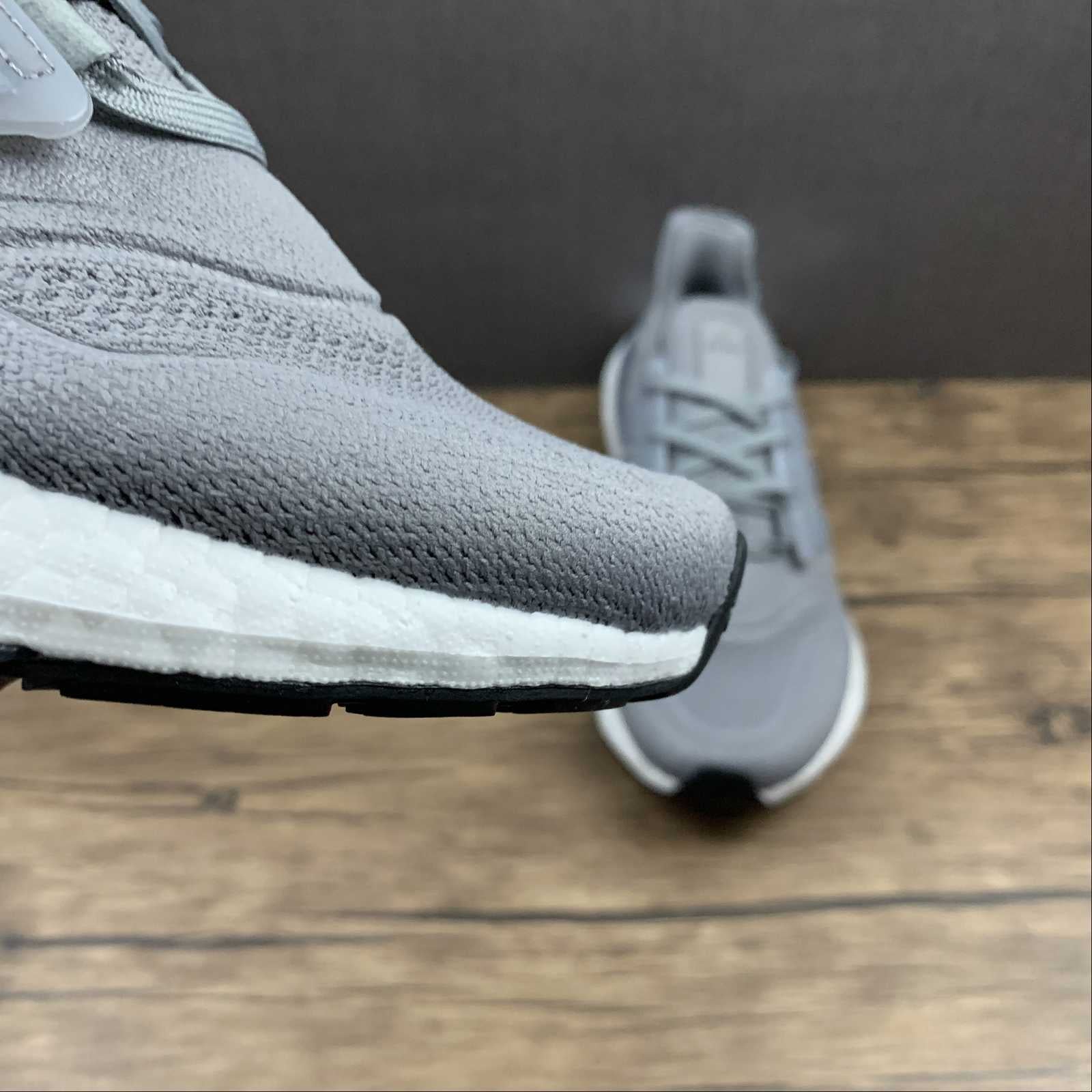 Adidas Ultraboost 22