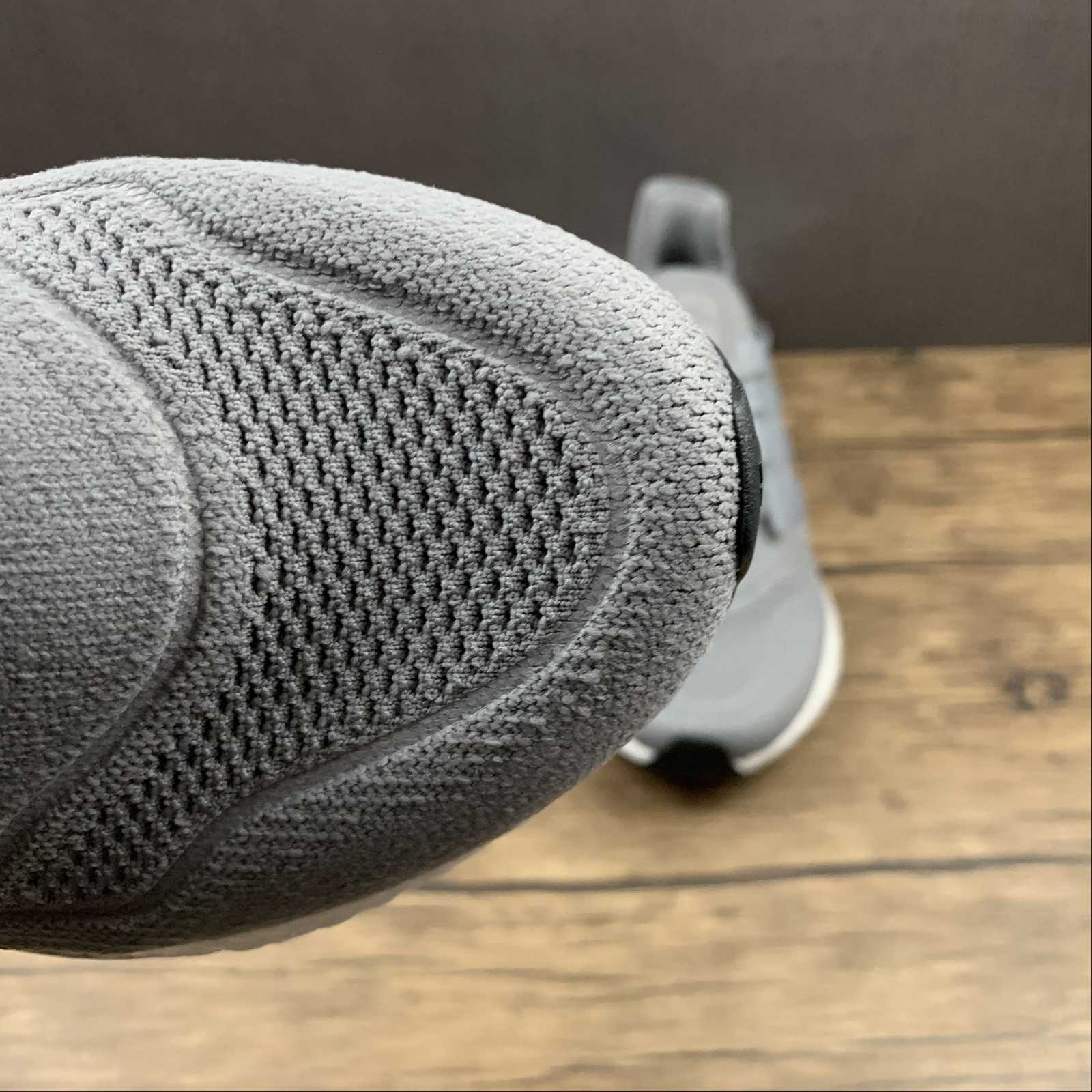 Adidas Ultraboost 22